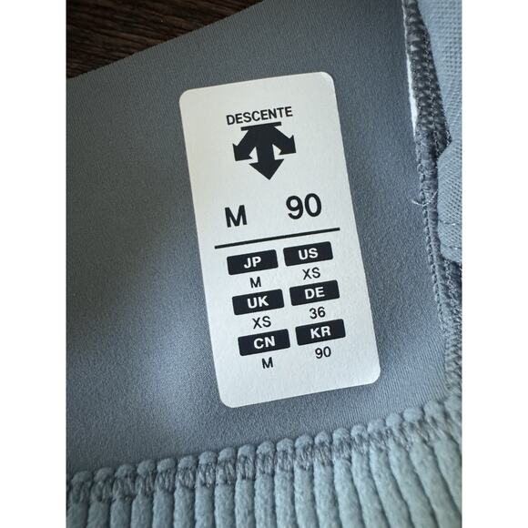 Descente Sports Bra Cycling Skiing High Performance $120 - Picture 3 of 5